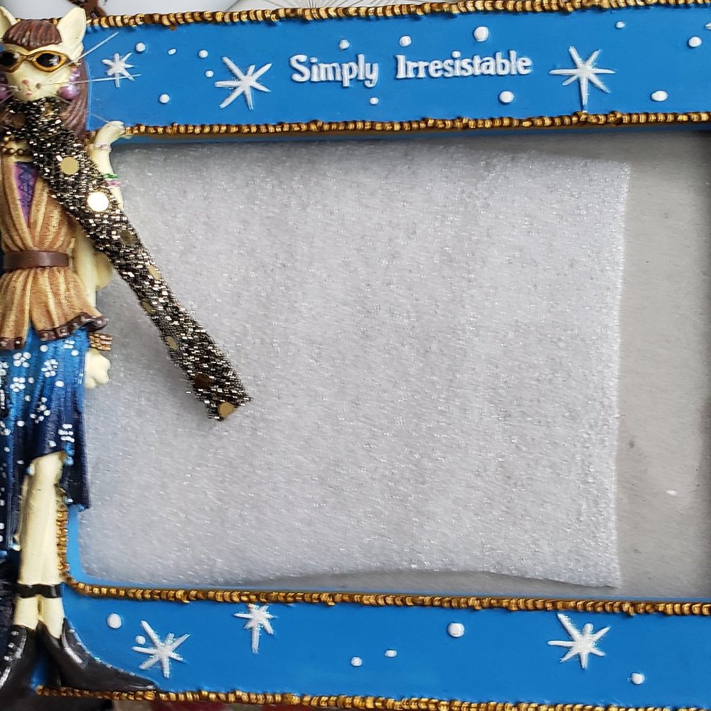 Frame - Picture 9 of 13